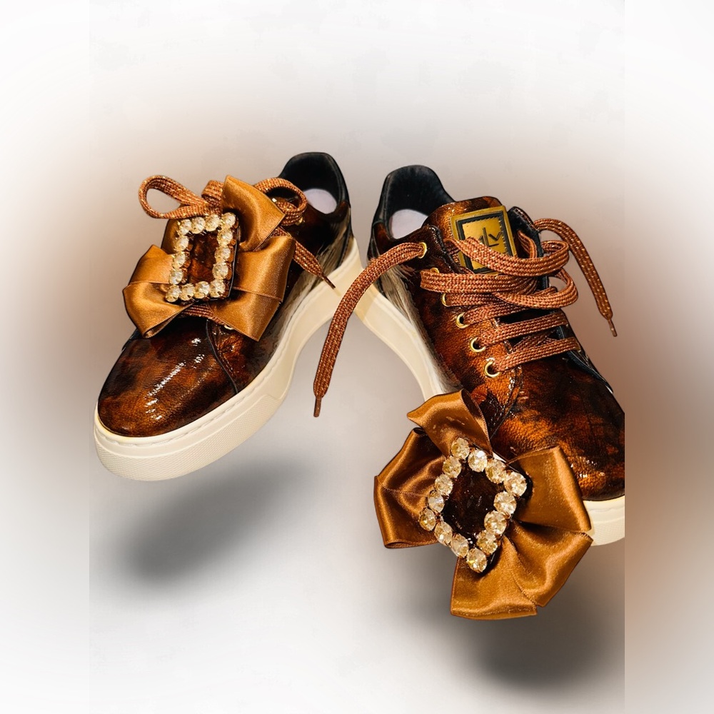 MLV PATENTED LEATHER Goldy Brown Sneakers with removable Bow W/Gem Detail 37
